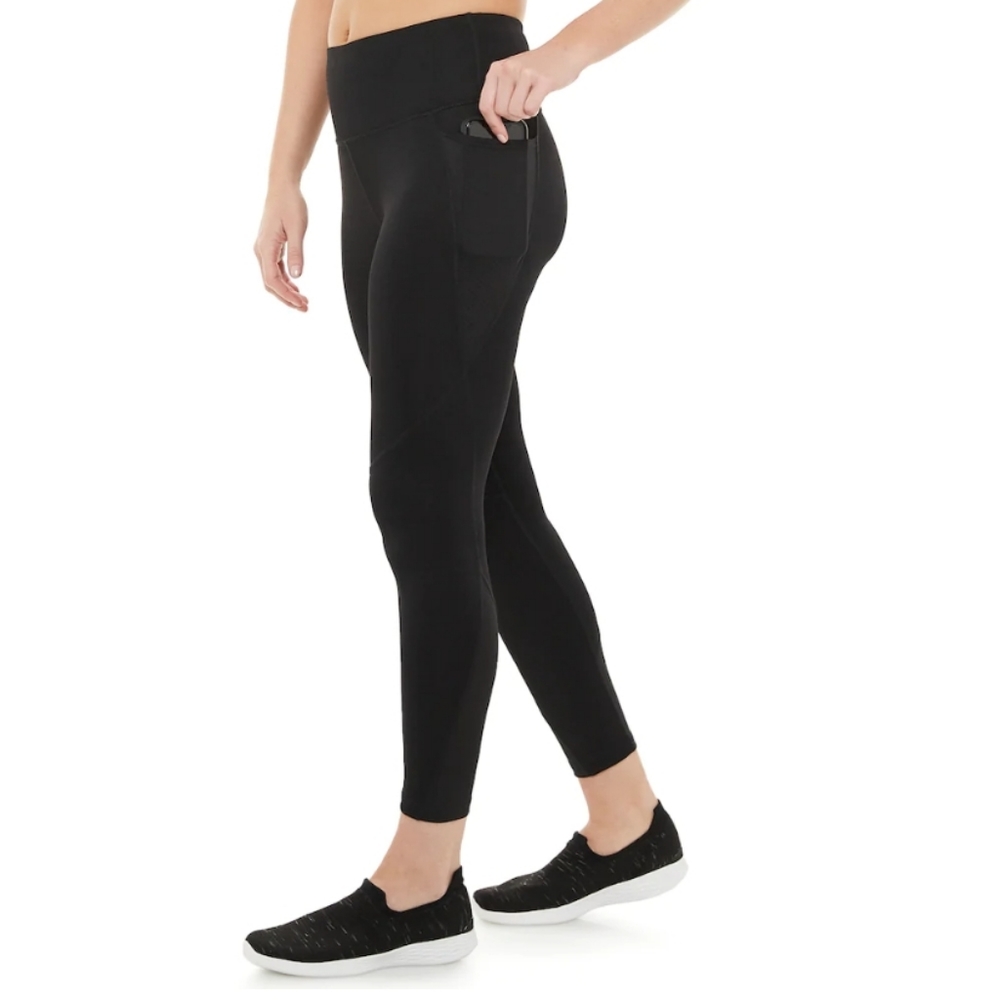 NWT 7/8 Black Leggings